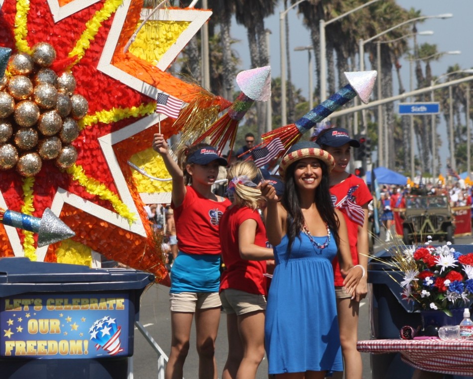 Huntington Beach Parade Rochelle Groh Rainbow Disposal Huntington