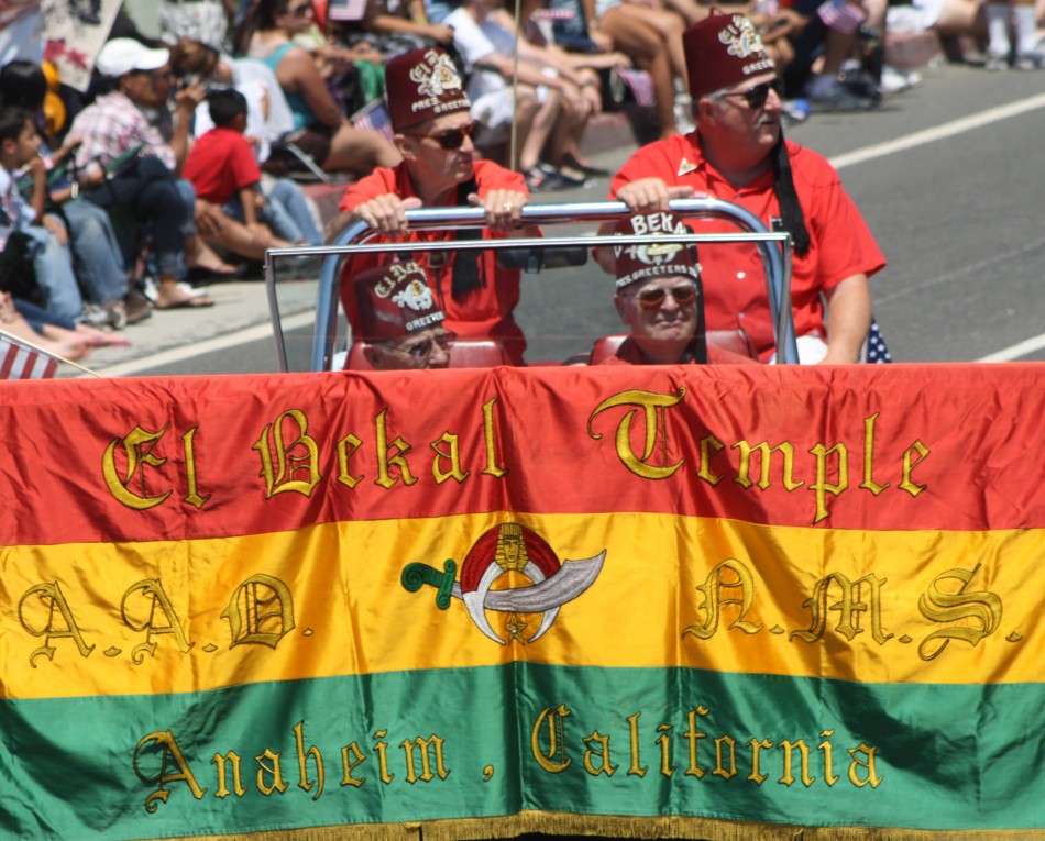 Huntington Beach Parade El Bekal  Shrine Temple Anaheim 